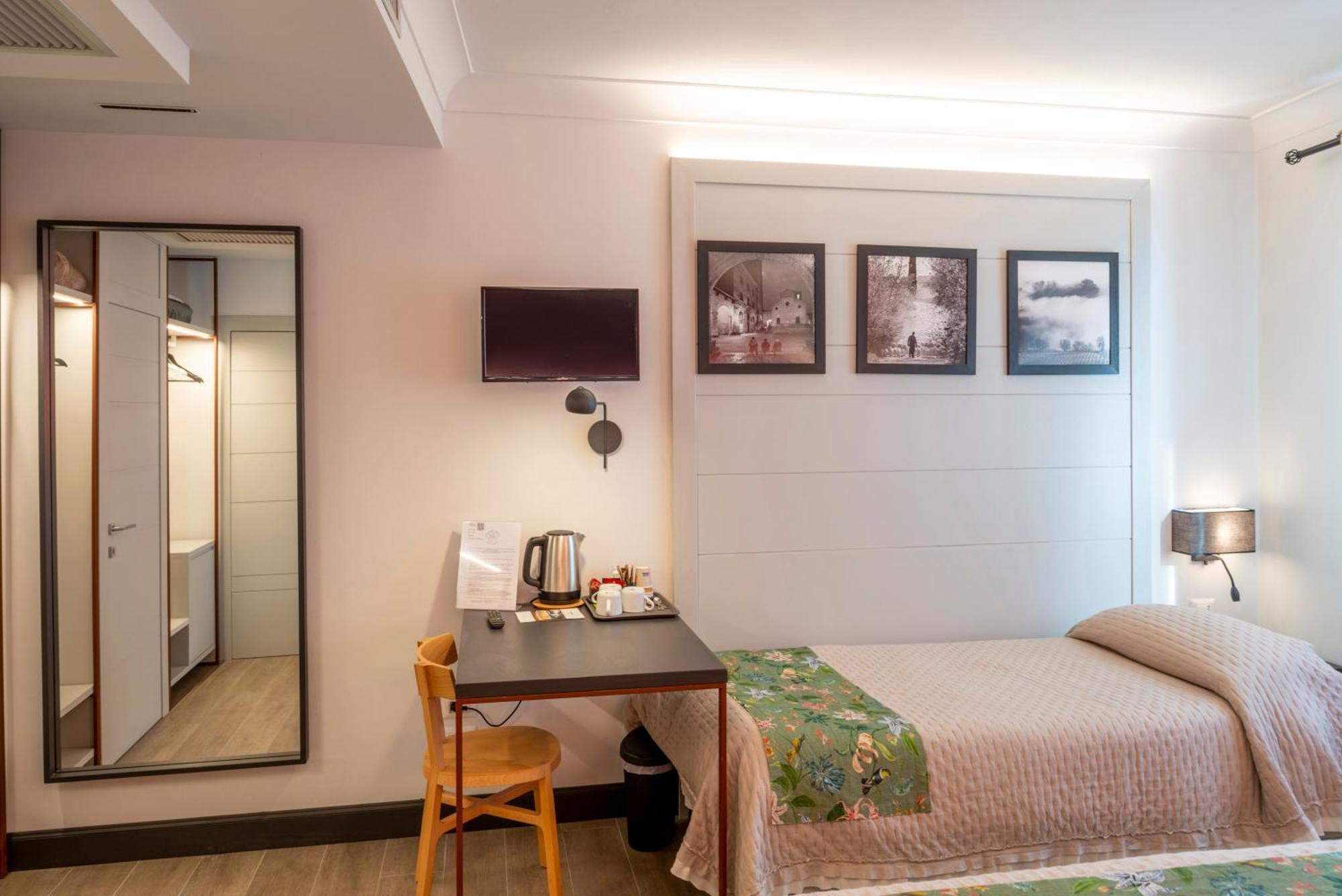 Duccio Nacci Rooms- Guesthouse San Gimignano Eksteriør billede